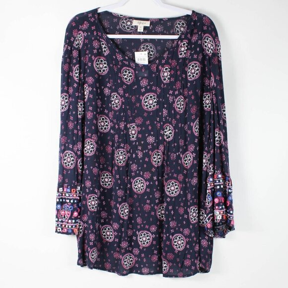NWT Style & Co Blouse - XL - Cute Sleeve Detail - Picture 1 of 8